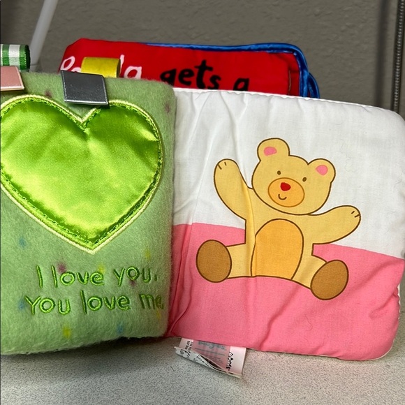 Colorful Baby Soft Books Set - Picture 6 of 12